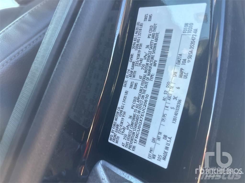 Ford ESCAPE SE Utilitaire benne