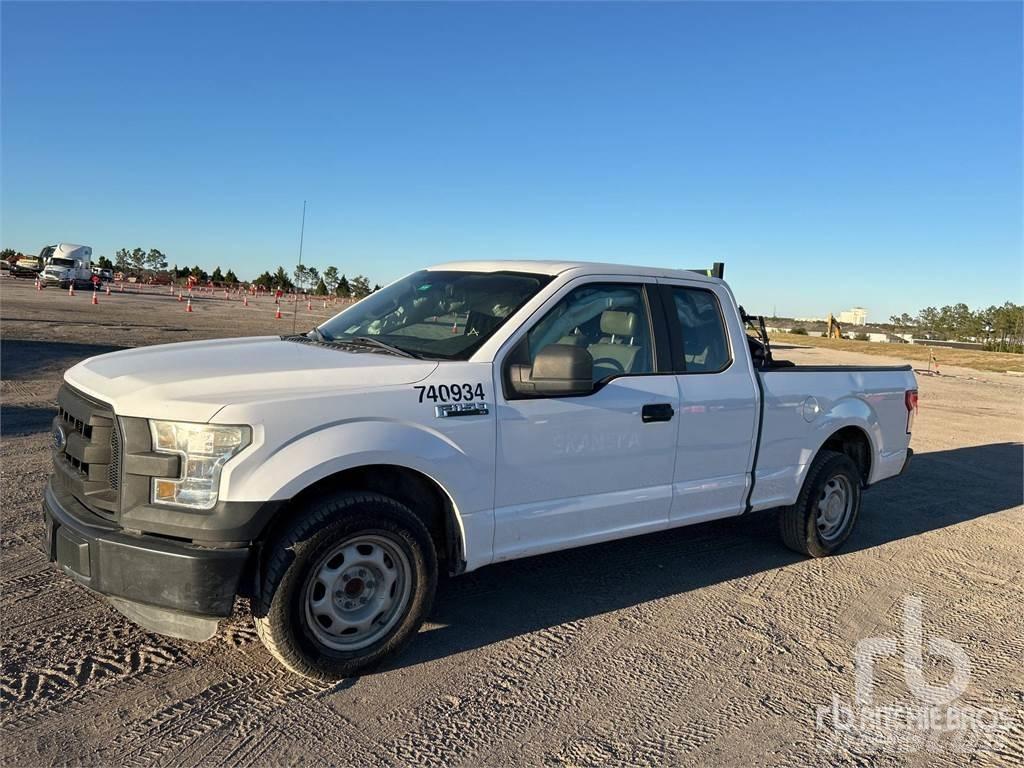 Ford F-150 Utilitaire benne