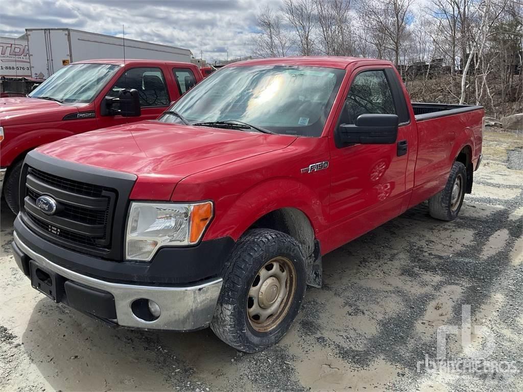 Ford F-150 XL Utilitaire benne