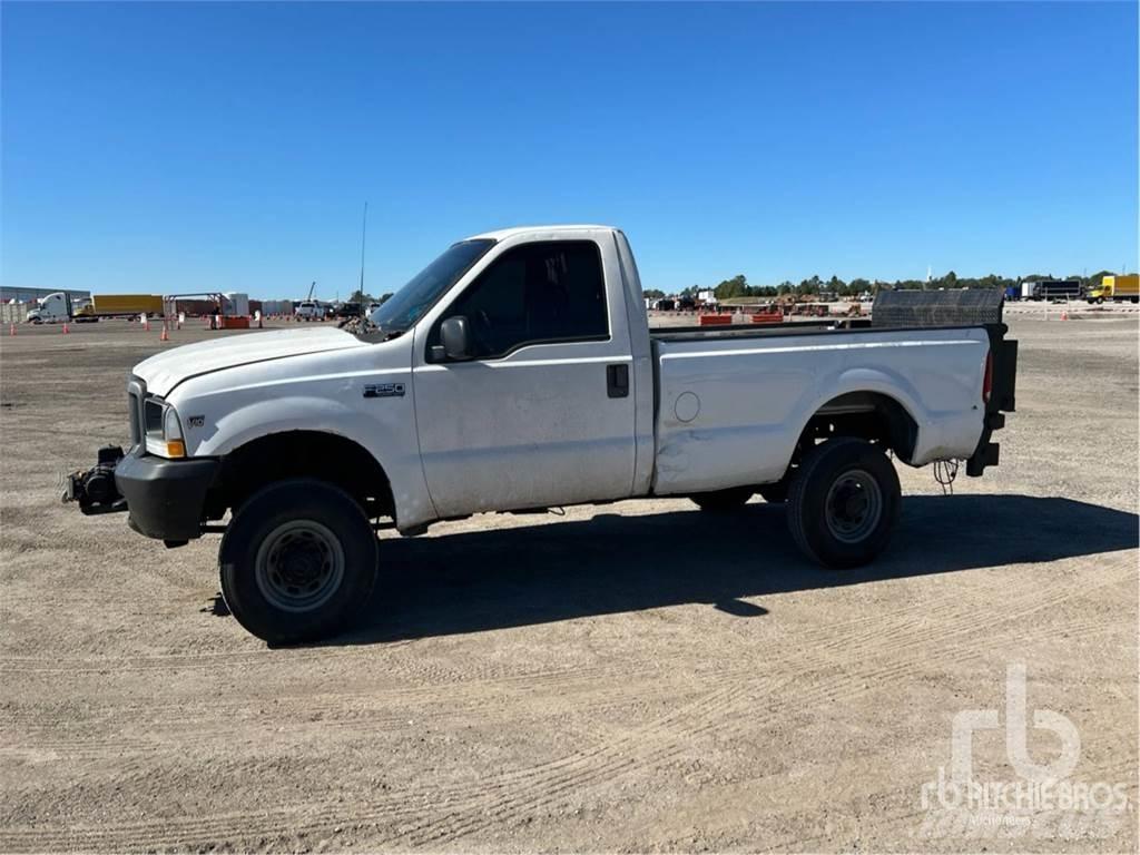 Ford F-250 Utilitaire benne