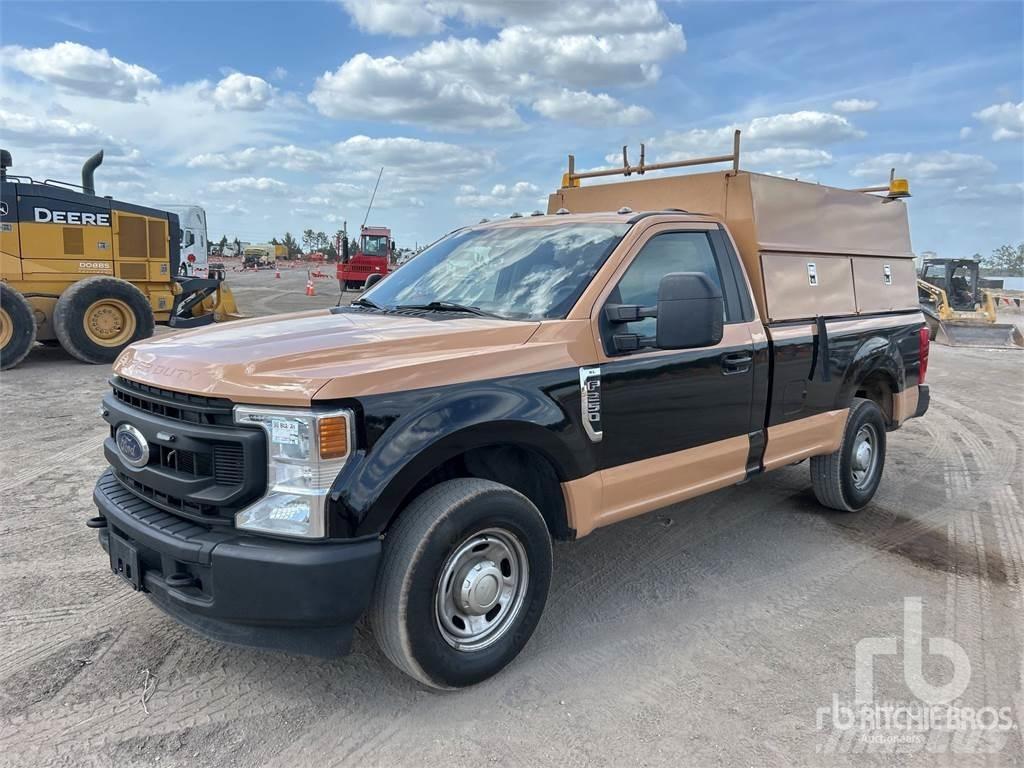 Ford F-250 Camions et véhicules municipaux