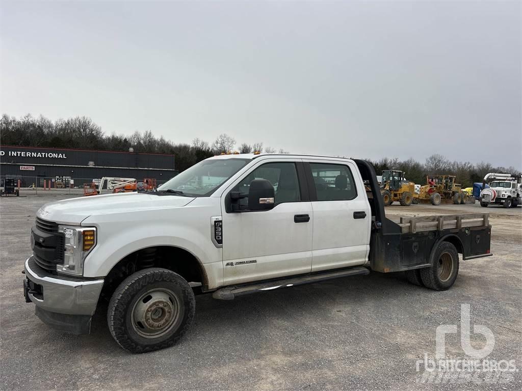 Ford F-350 Camion plateau