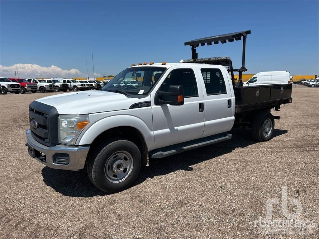 Ford F-350 Camion plateau