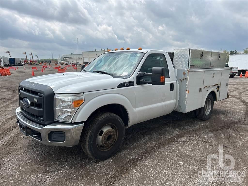 Ford F-350 Camions et véhicules municipaux