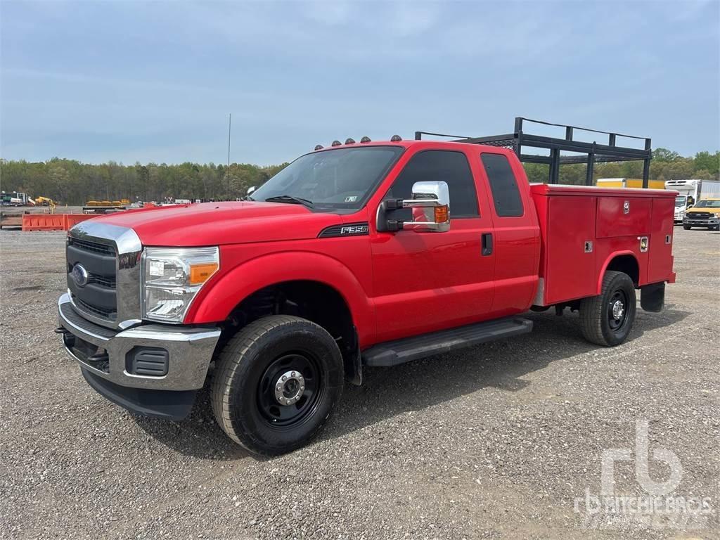 Ford F-350 Camions et véhicules municipaux