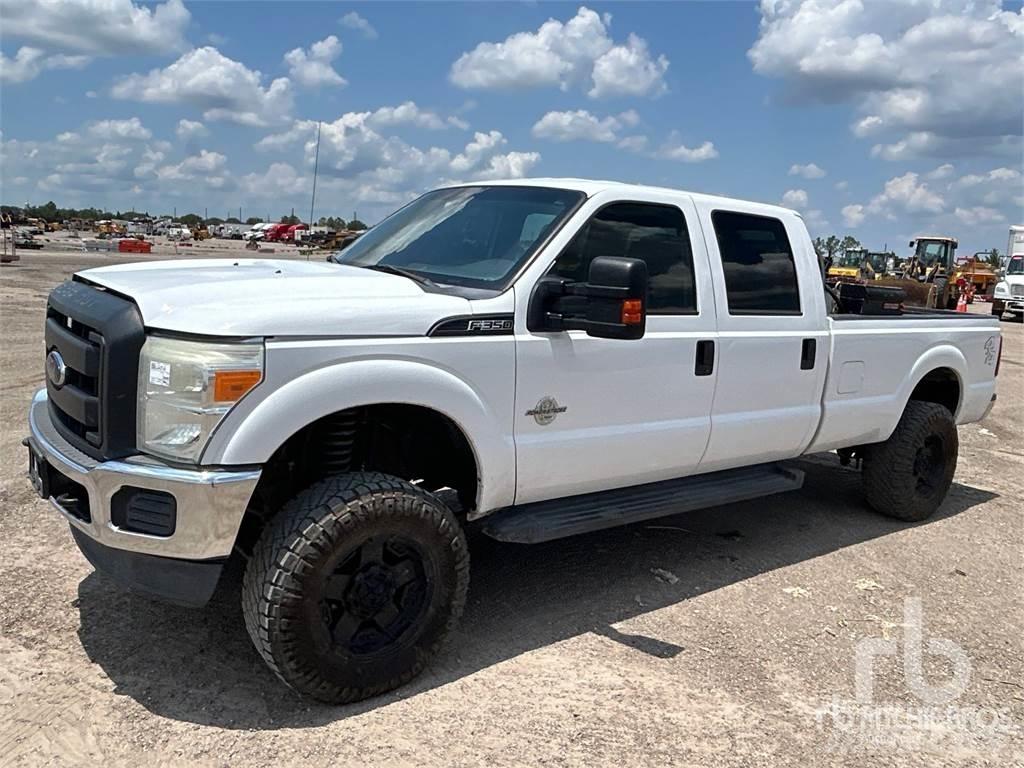 Ford F-350 Utilitaire benne