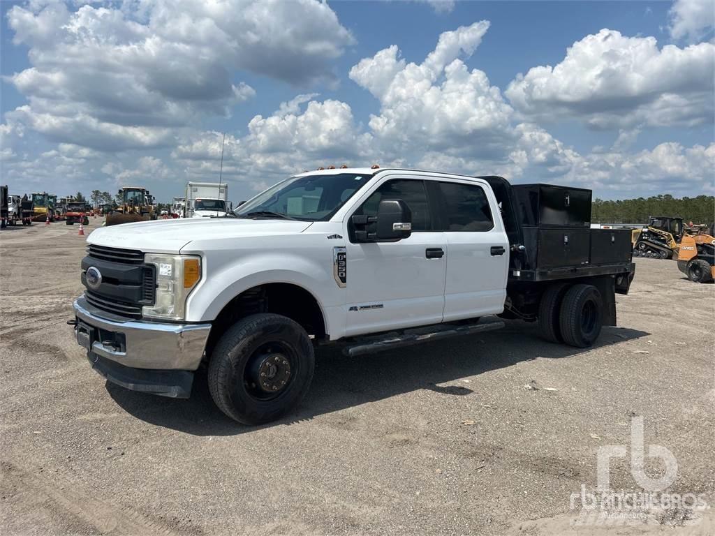 Ford F-350 Camion plateau