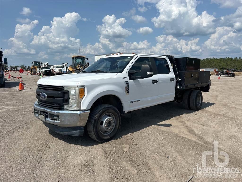 Ford F-350 Camion plateau