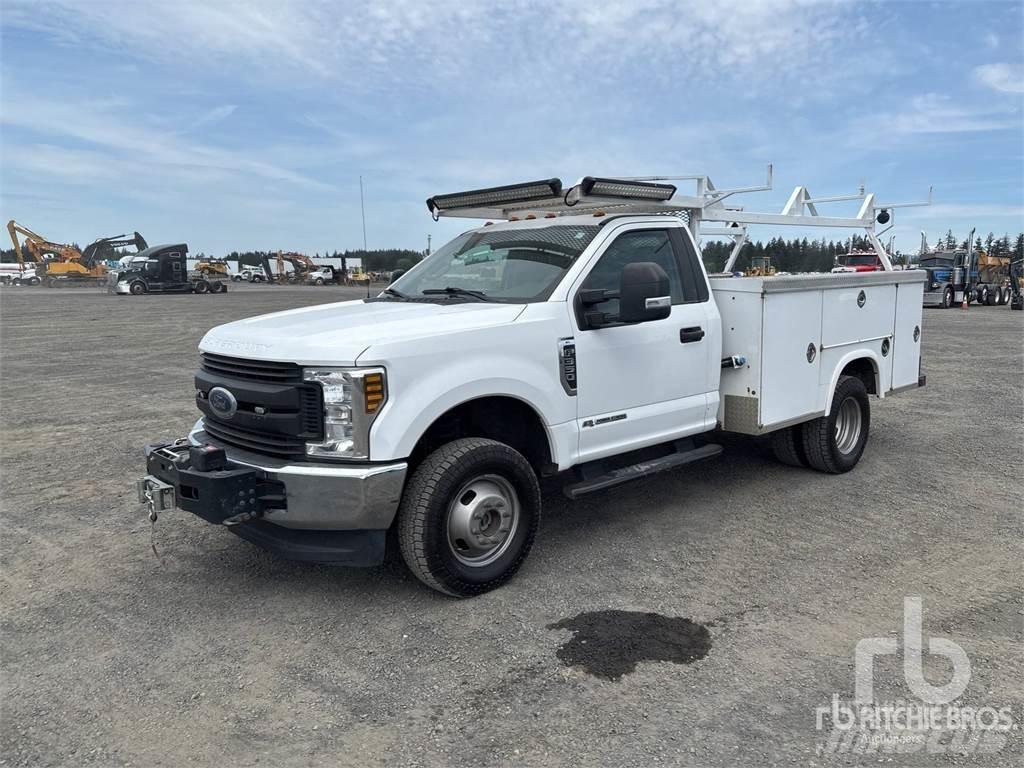 Ford F-350 Châssis cabine