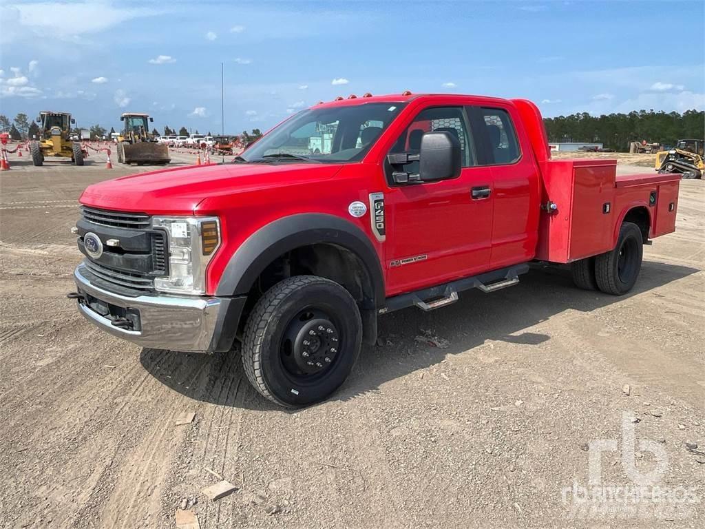 Ford F-450 Châssis cabine