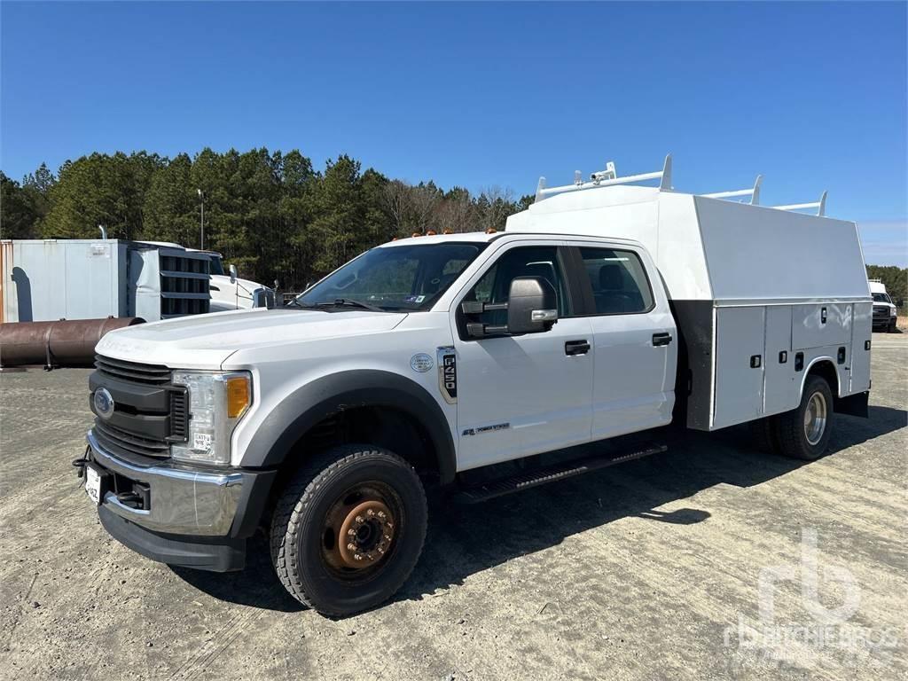 Ford F-450 Camions et véhicules municipaux