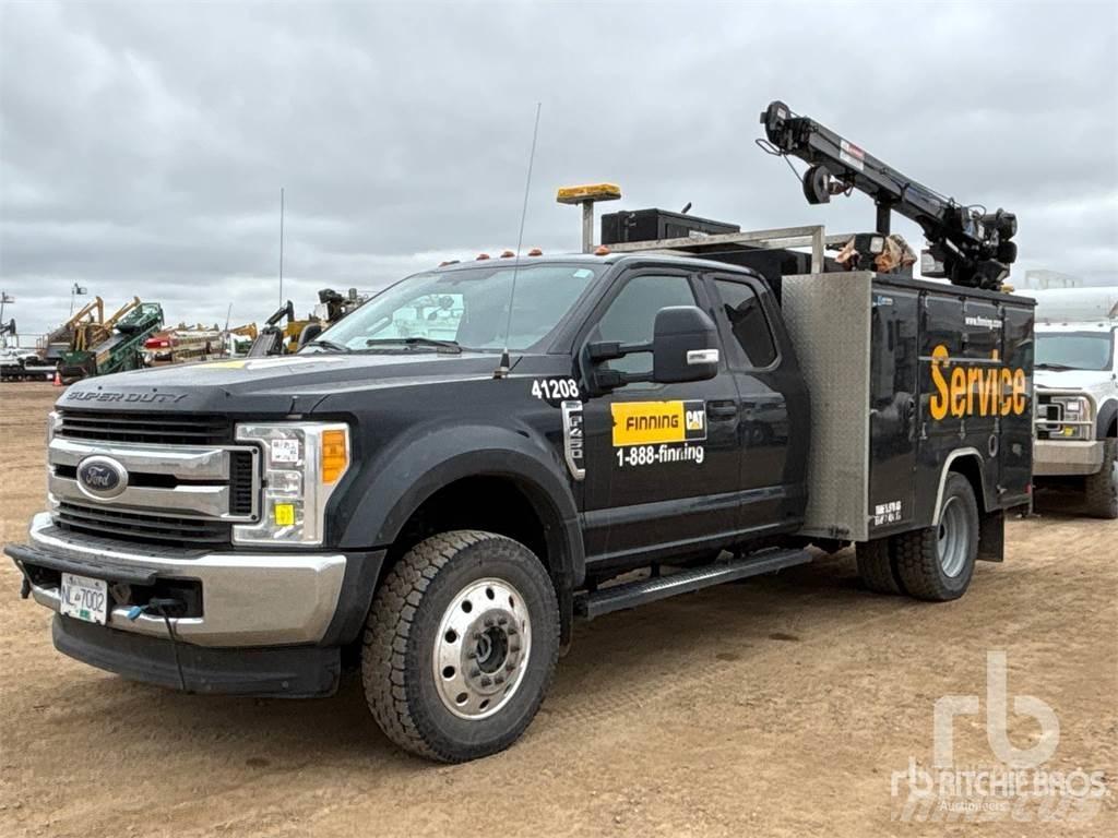 Ford F-450 Camions et véhicules municipaux
