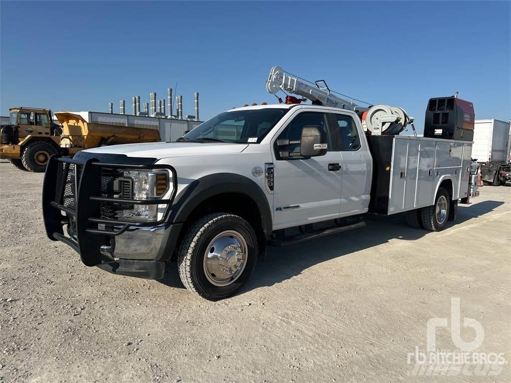 Ford F-550 Camions et véhicules municipaux