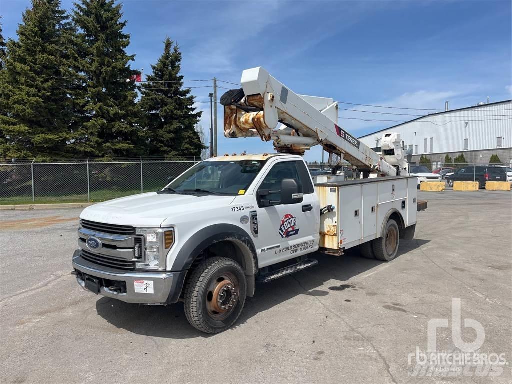 Ford F-550 Remorque nacelle