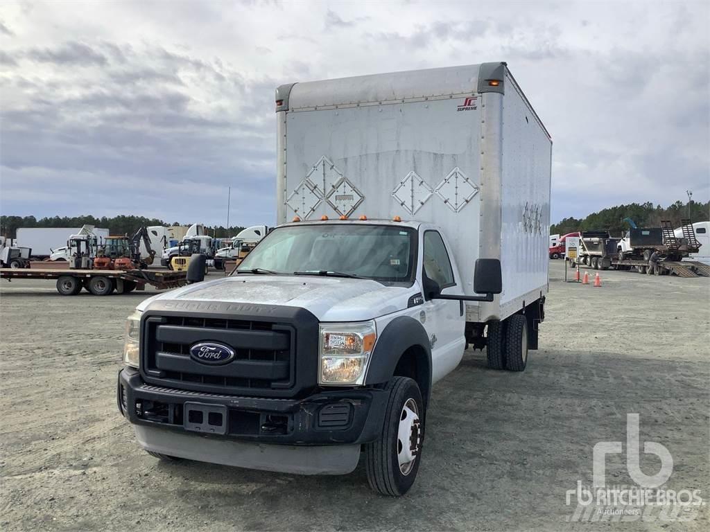 Ford F-550 Utilitaire