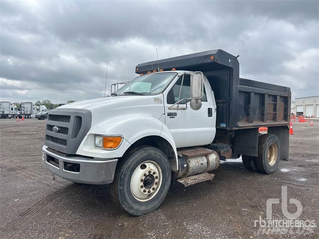 Ford F-750 Camion benne
