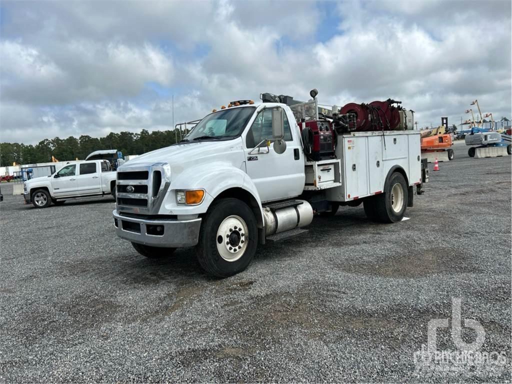 Ford F-750 Camions et véhicules municipaux
