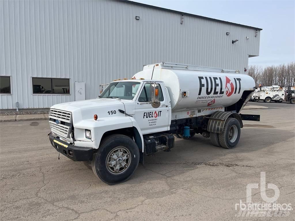 Ford F600 Motrici cisterna