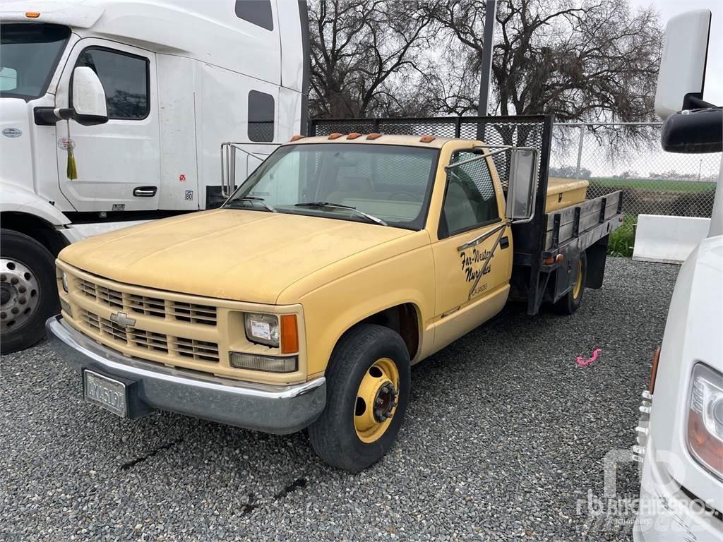 Ford F700 Camion plateau