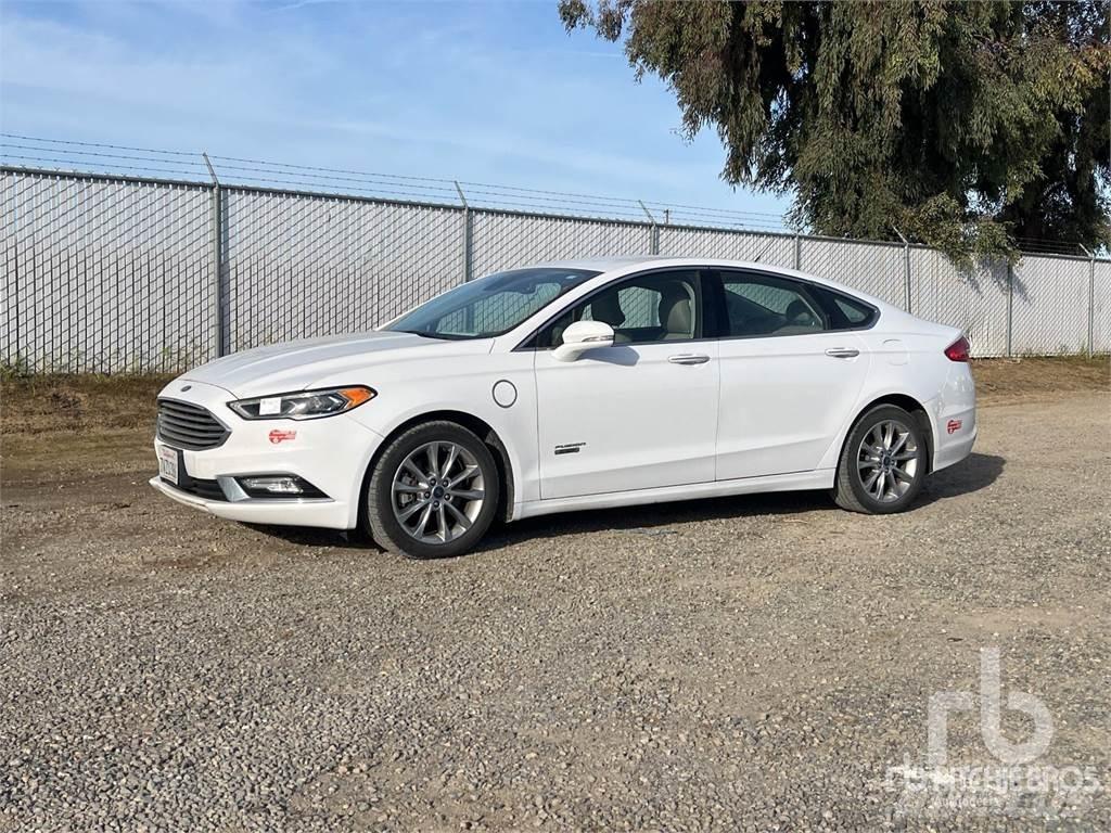 Ford FUSION SE Voiture