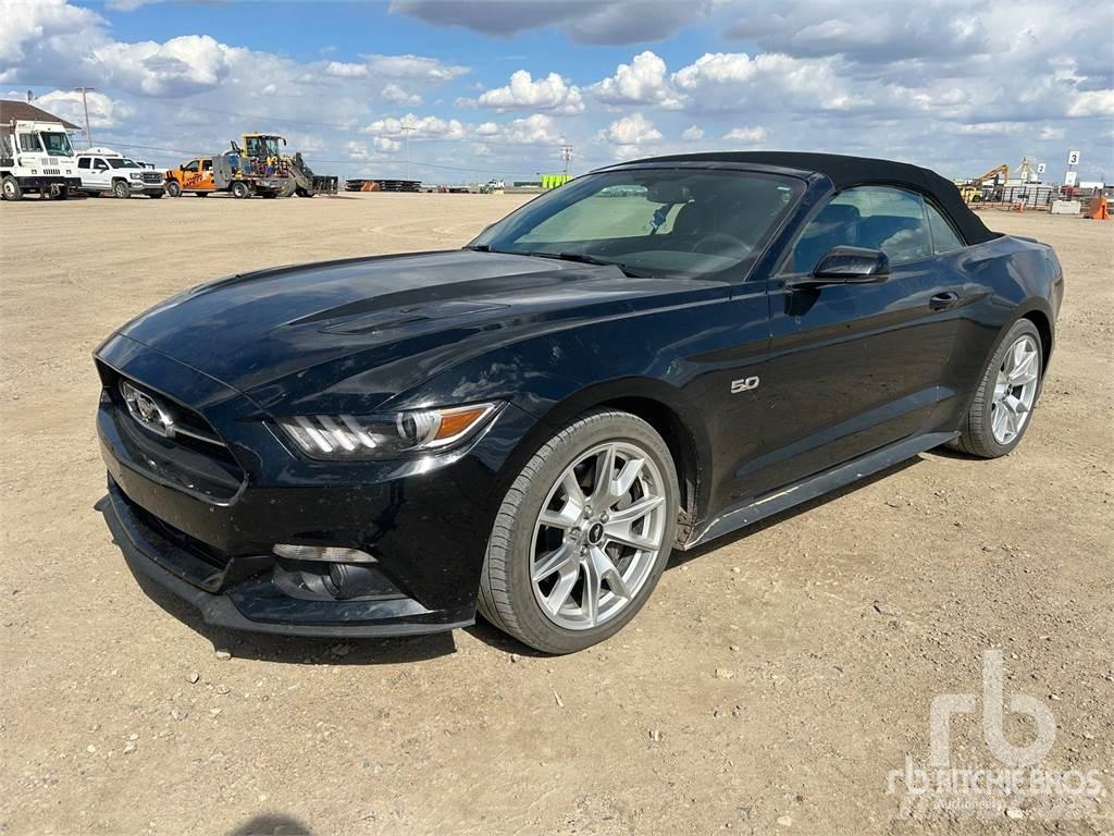 Ford MUSTANG Voiture