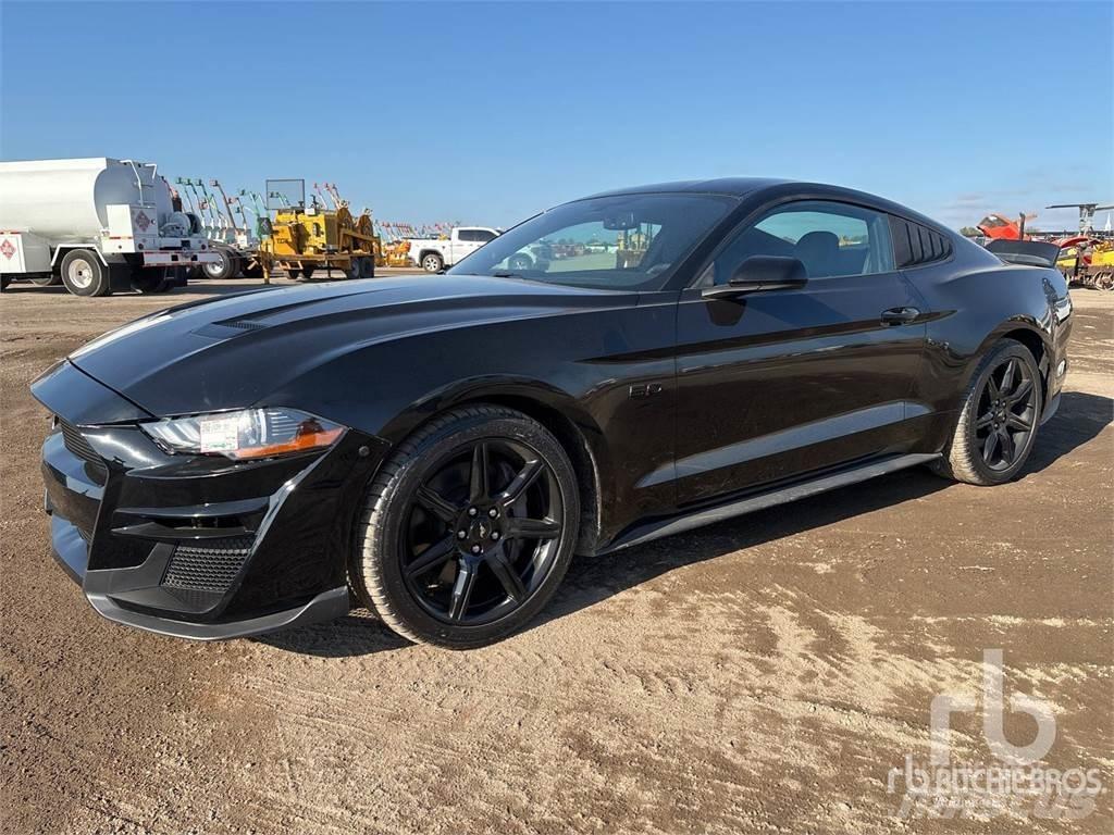 Ford MUSTANG Voiture