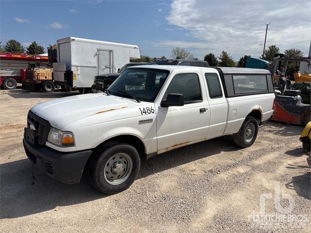 Ford RANGER Utilitaire benne