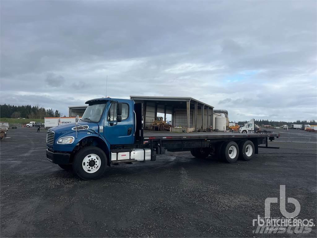Freightliner M2 Camion plateau
