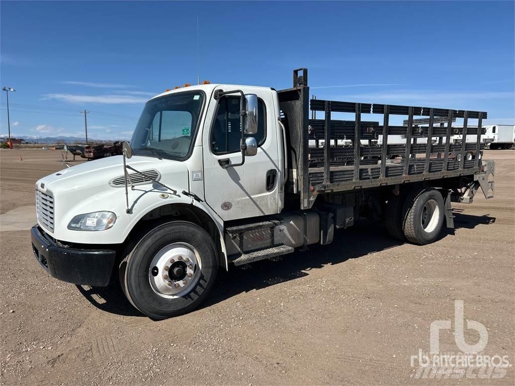 Freightliner M2 Camion plateau