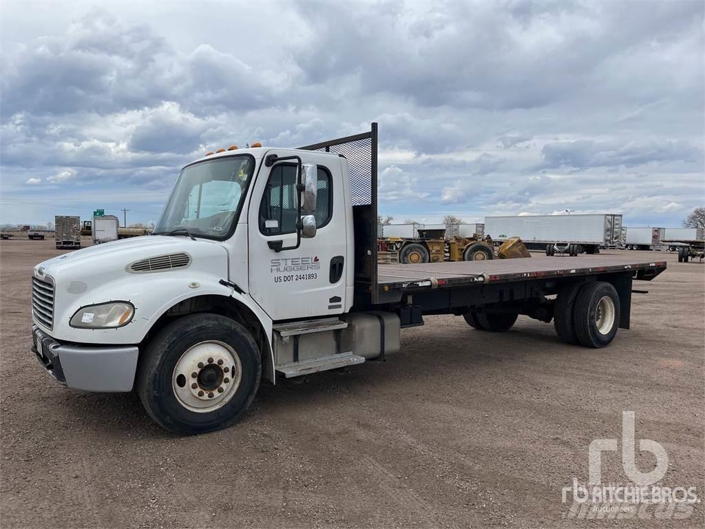 Freightliner M2 Camion plateau