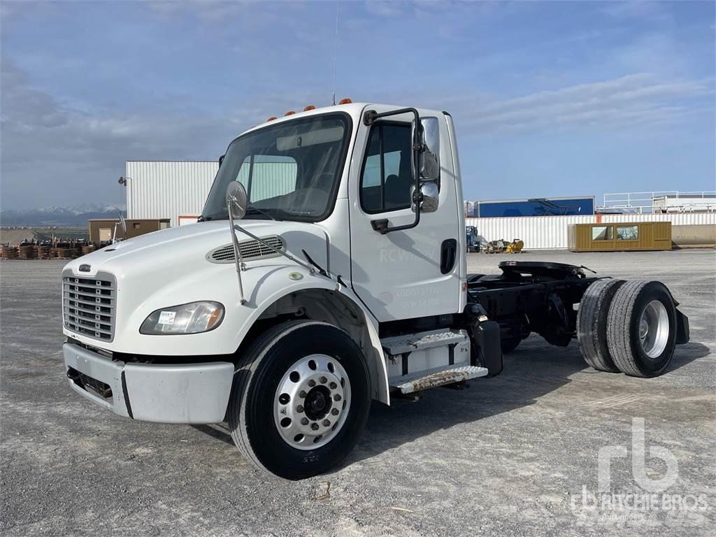 Freightliner M2 Tracteur routier
