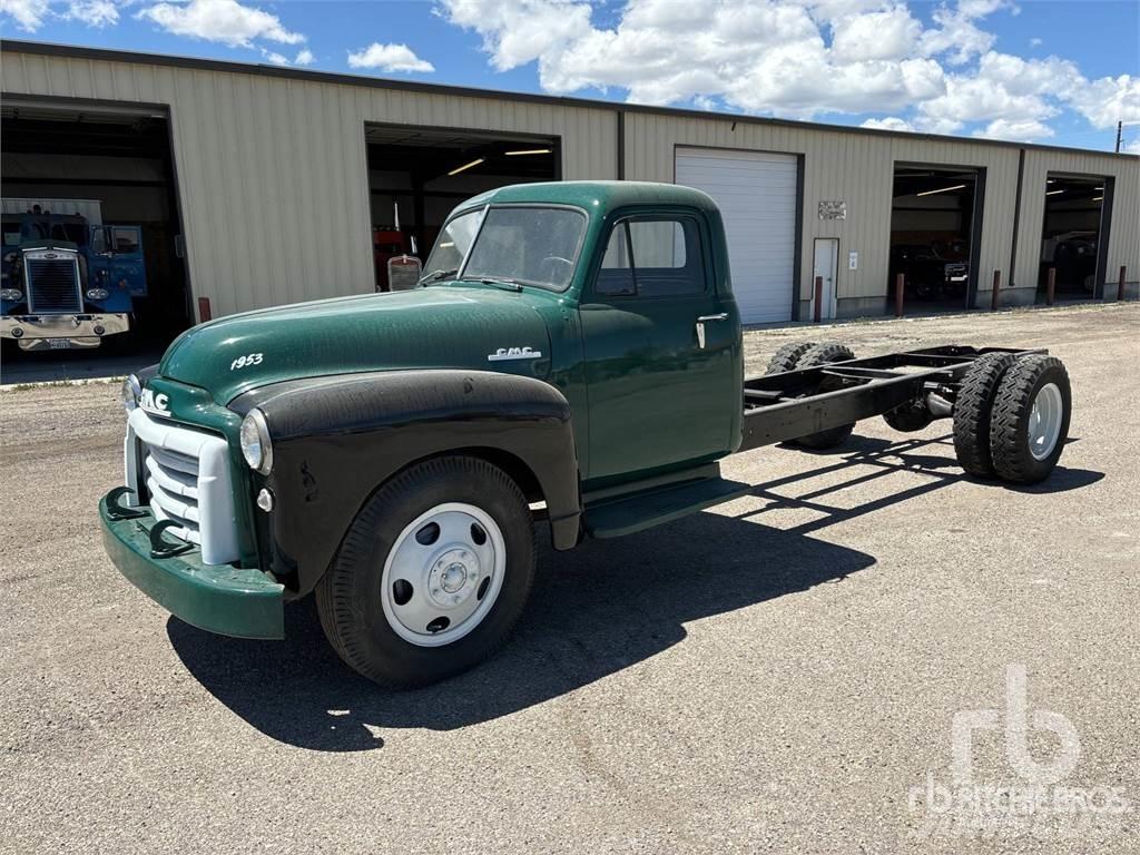 GMC 300 Tracteur routier