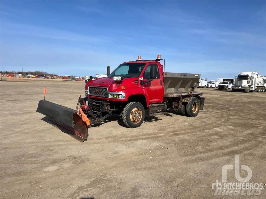 GMC C5500 Chasse neige