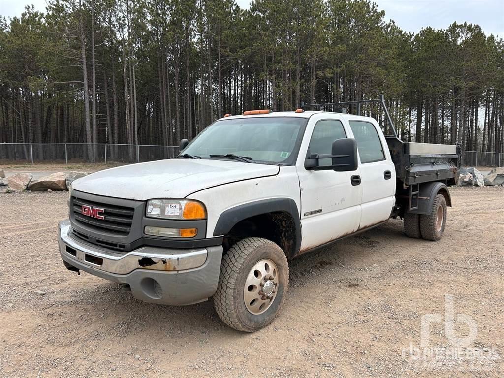 GMC SIERRA 3500 Camion benne