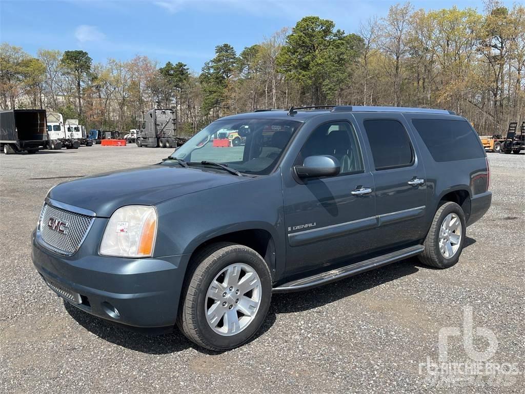 GMC YUKON Utilitaire benne