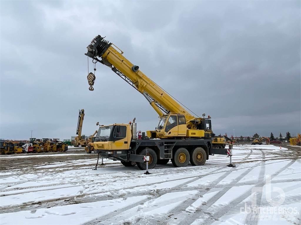 Grove GMK3055 Grues tout terrain