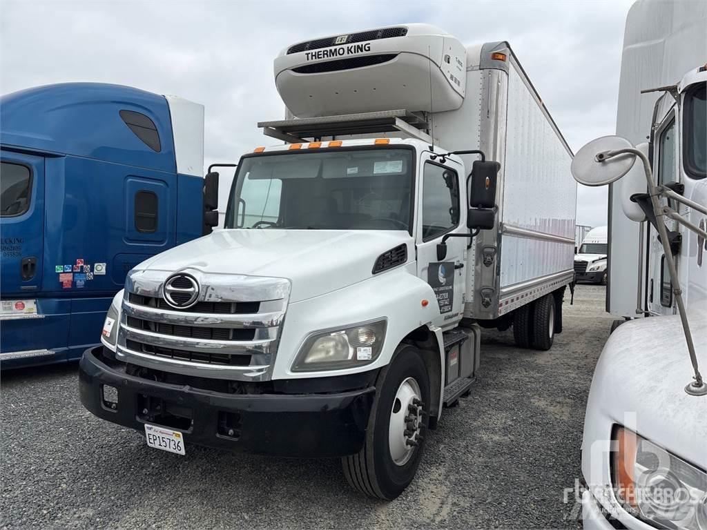 Hino 268 Fourgon Frigorifique