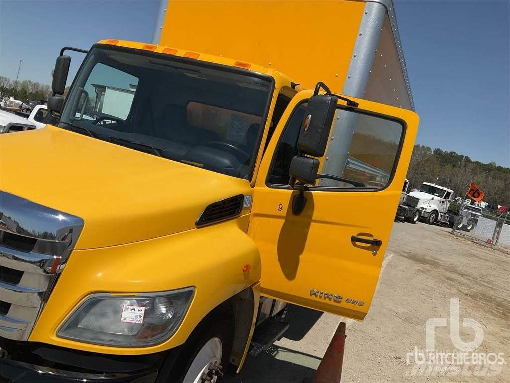 Hino 338 Utilitaire
