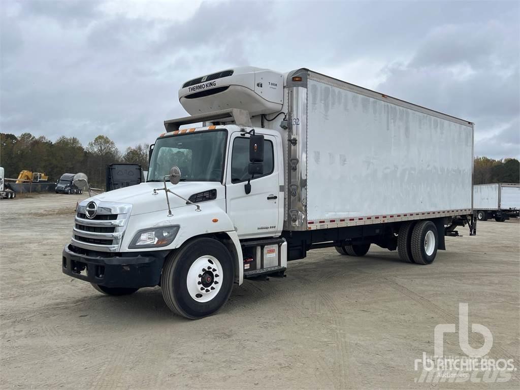 Hino 338 Fourgon Frigorifique
