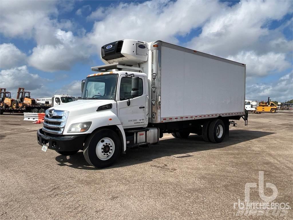 Hino 338 Fourgon Frigorifique