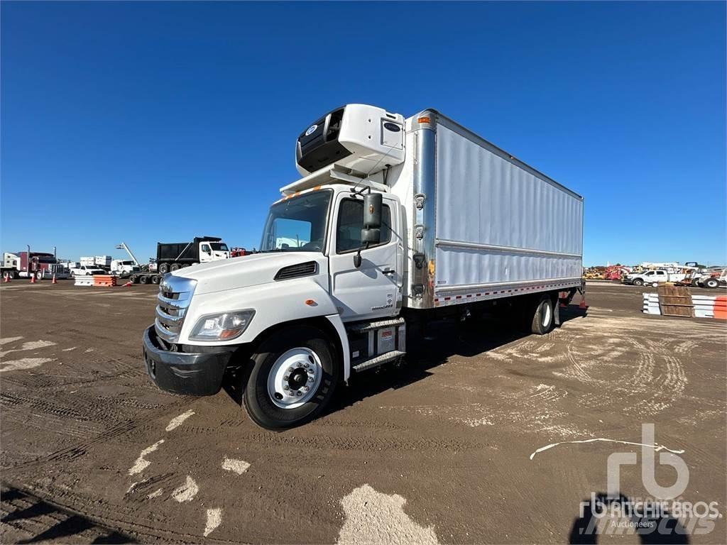 Hino 338 Fourgon Frigorifique