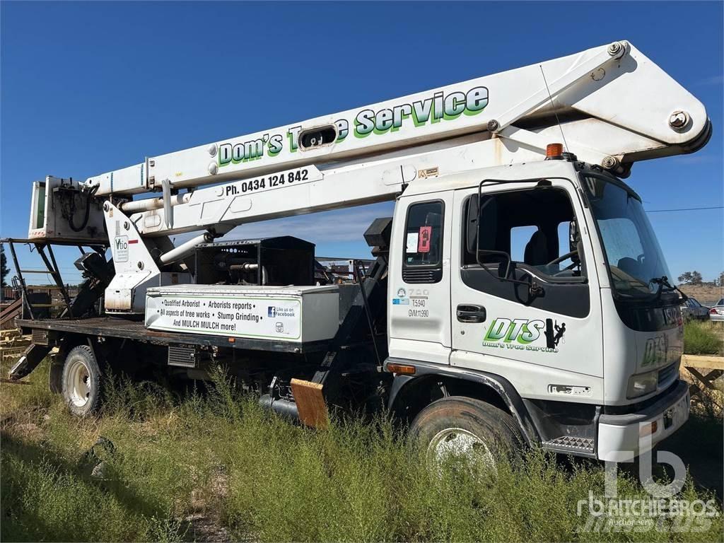 Isuzu FSR700A Remorque nacelle