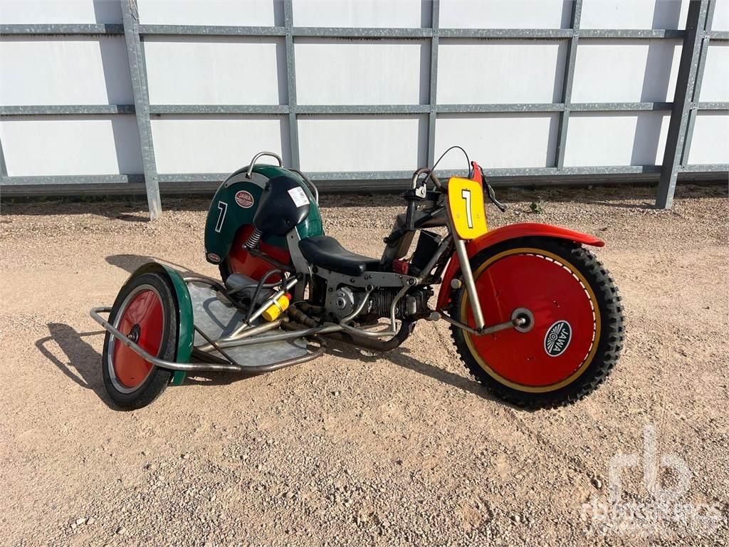 Jawa SPEEDWAY Voiture
