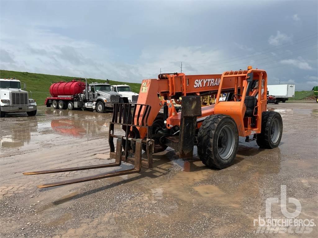 JLG 10042 Chariot télescopique