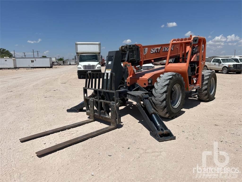 JLG 10054 Chariot télescopique