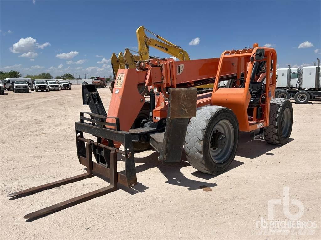 JLG 10054 Chariot télescopique
