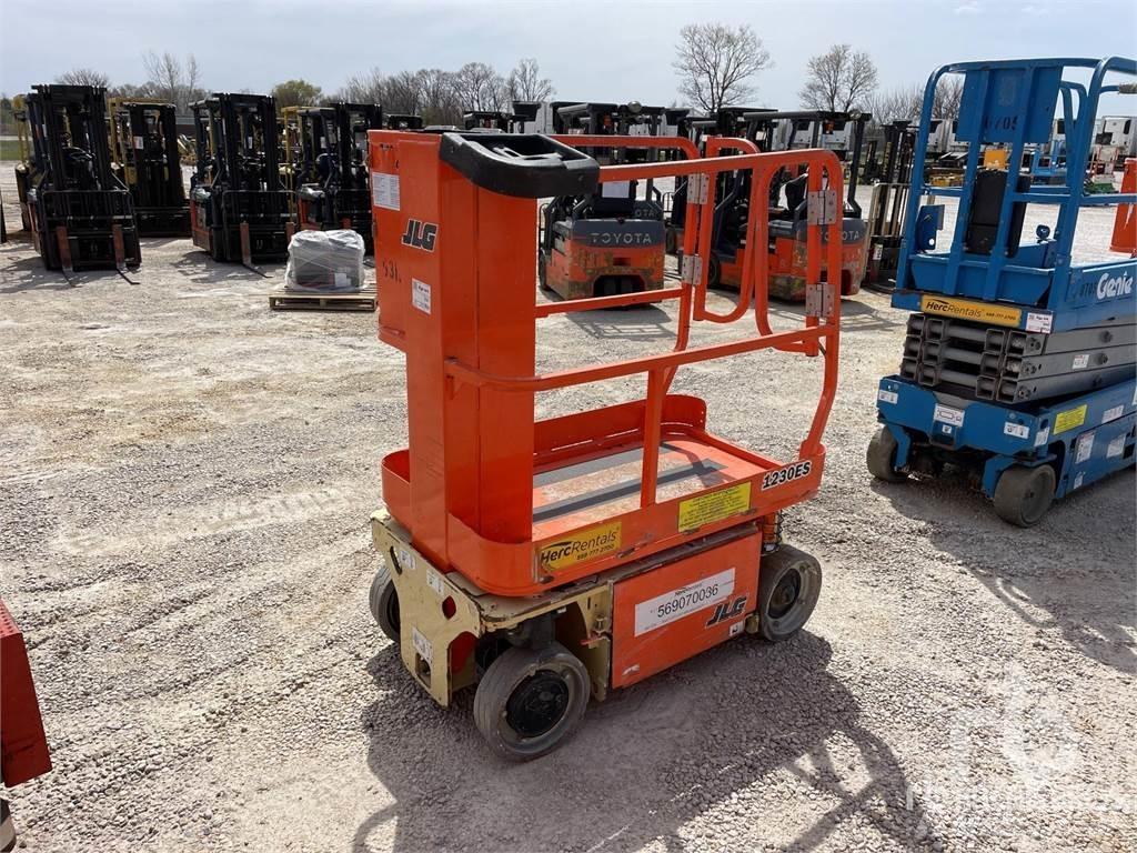 JLG 1230ES Nacelles articulées