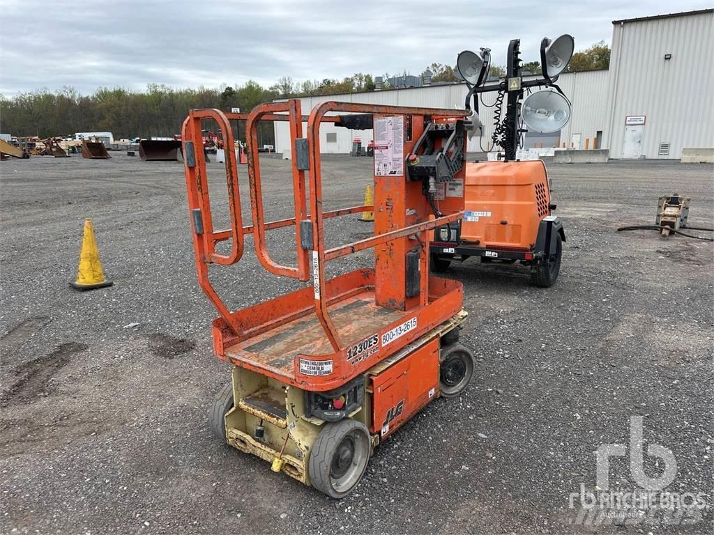 JLG 1230ES Nacelles articulées