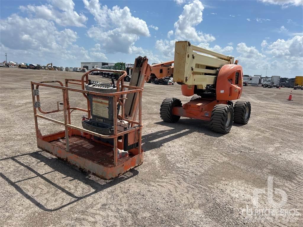 JLG 450AJ Nacelles articulées