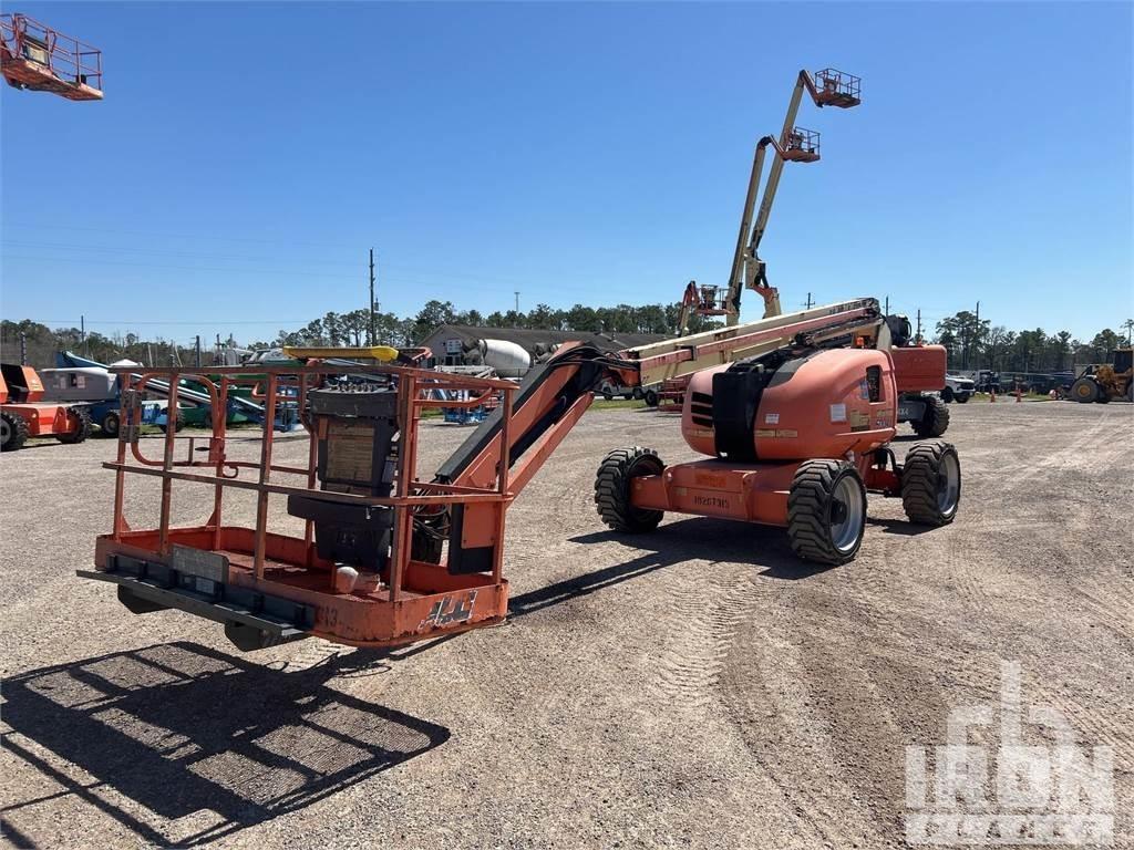JLG 600AJ Nacelles articulées